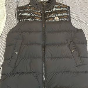 Moncler Men’s Vest: Size 5 (XL) - NEVER WORN